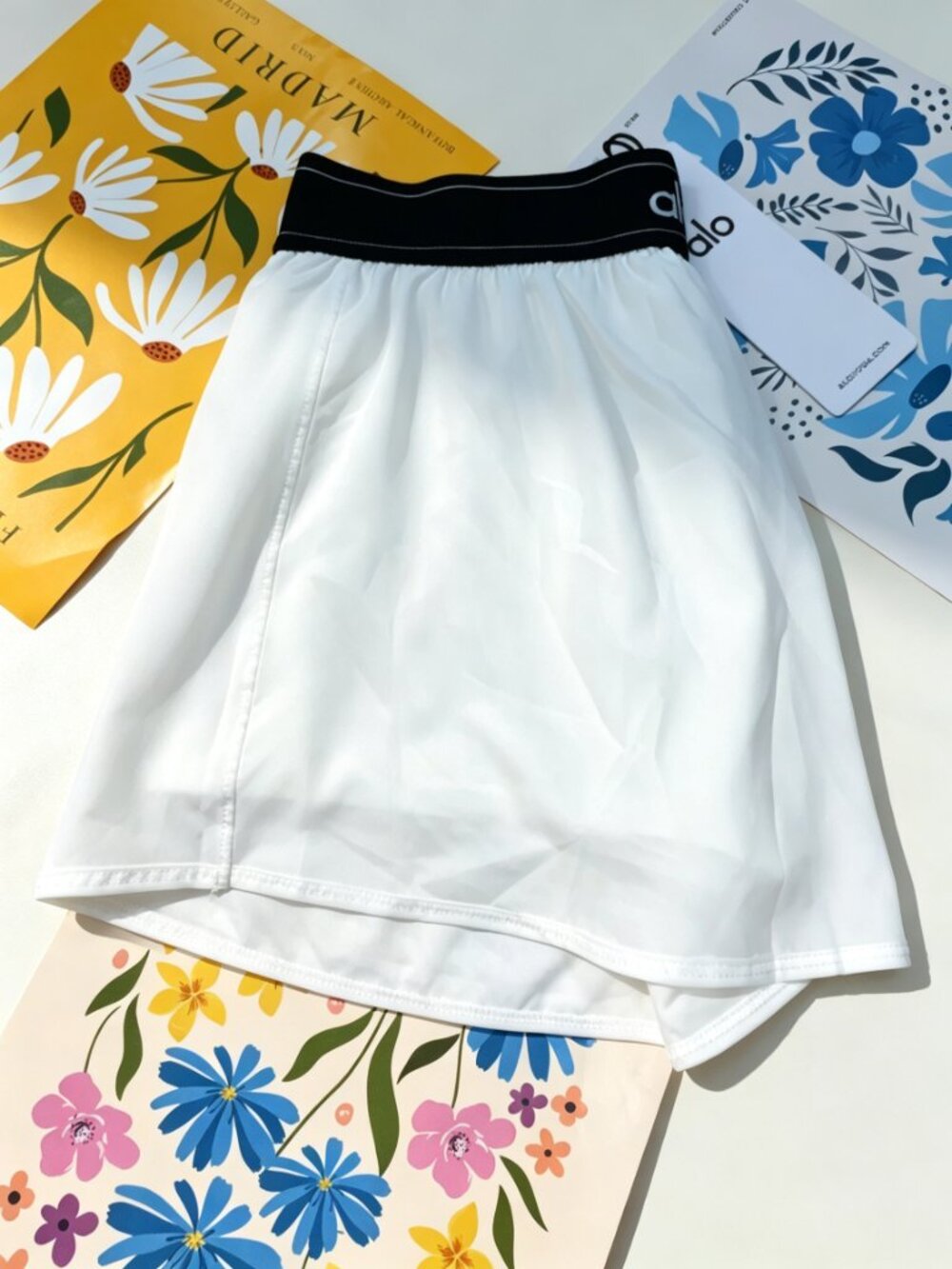 NWT☀️ALO Yoga Match Point Tennis Skirt🤍White - Picture 7 of 11